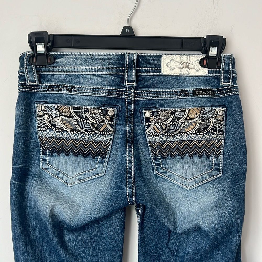 Stylish Embroidered Denim Jeans by Miss‎ Me Size 25